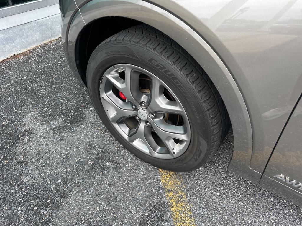 used 2018 Kia Sorento car, priced at $24,779