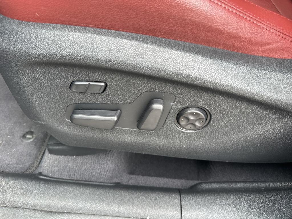 used 2018 Kia Sorento car, priced at $24,779