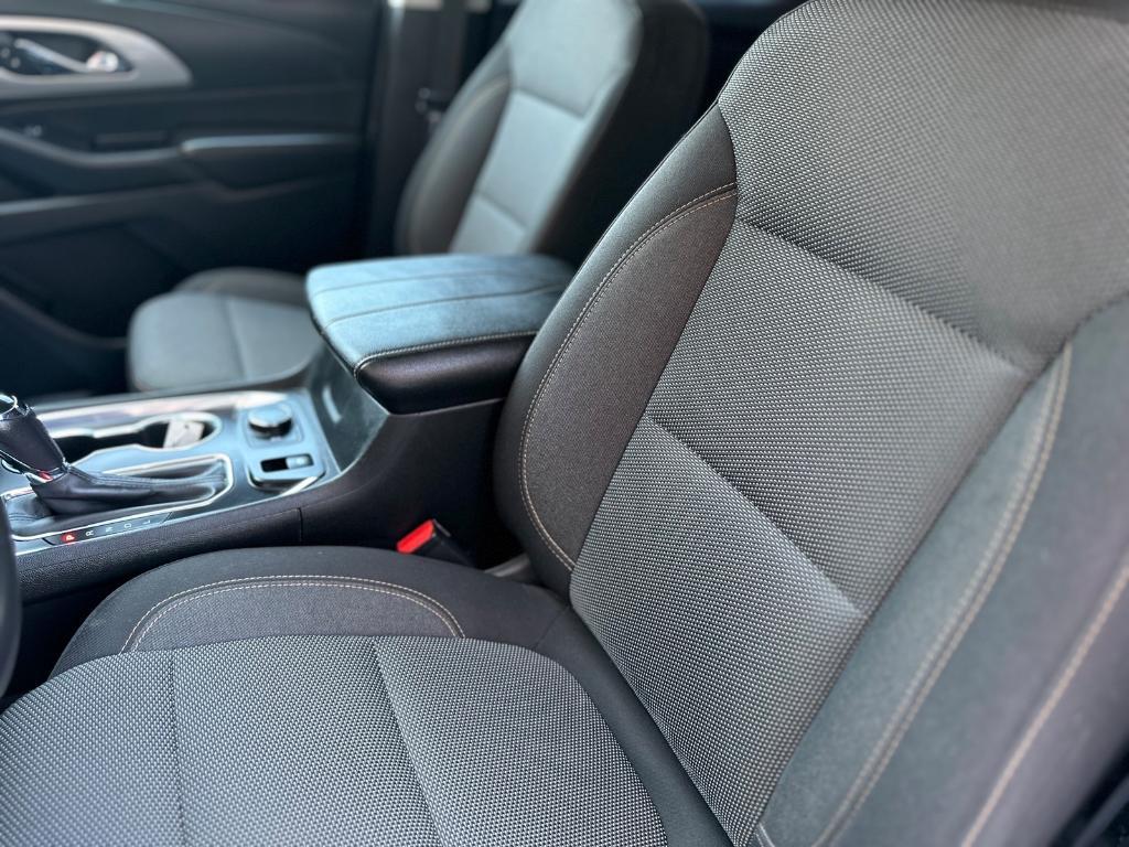 used 2018 Chevrolet Traverse car, priced at $17,991