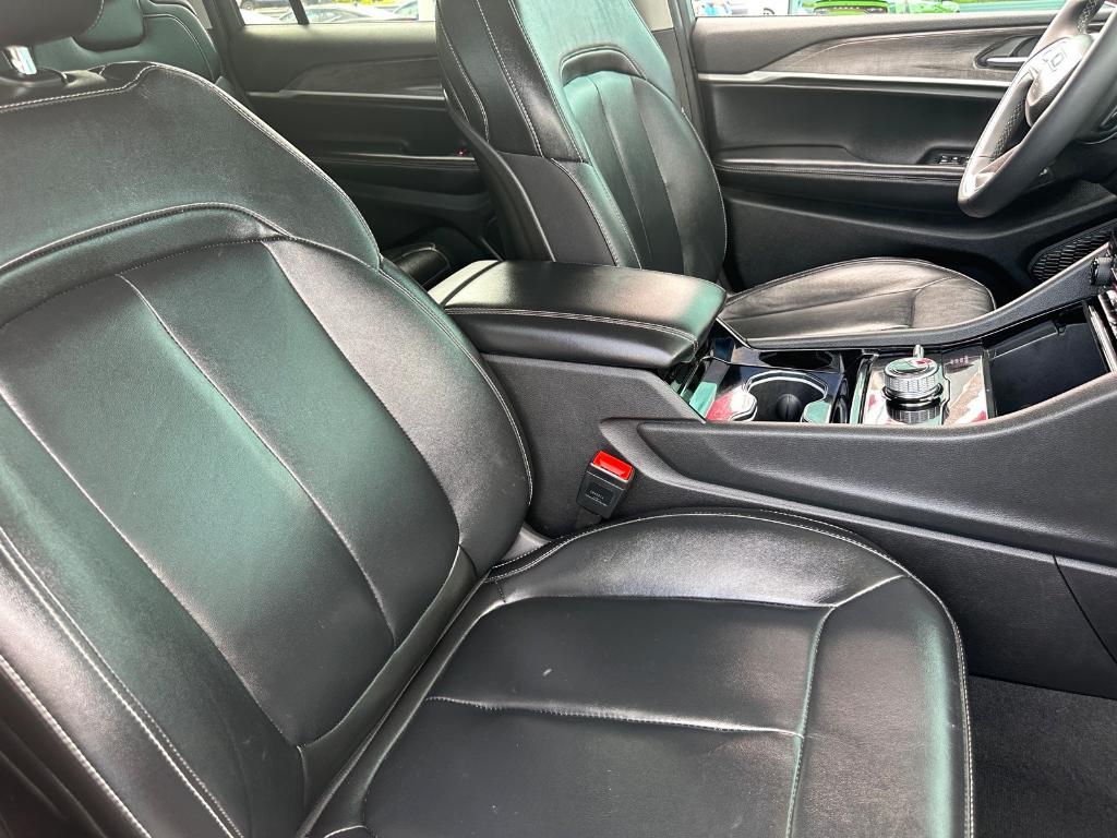 used 2023 Jeep Grand Cherokee L car, priced at $29,995