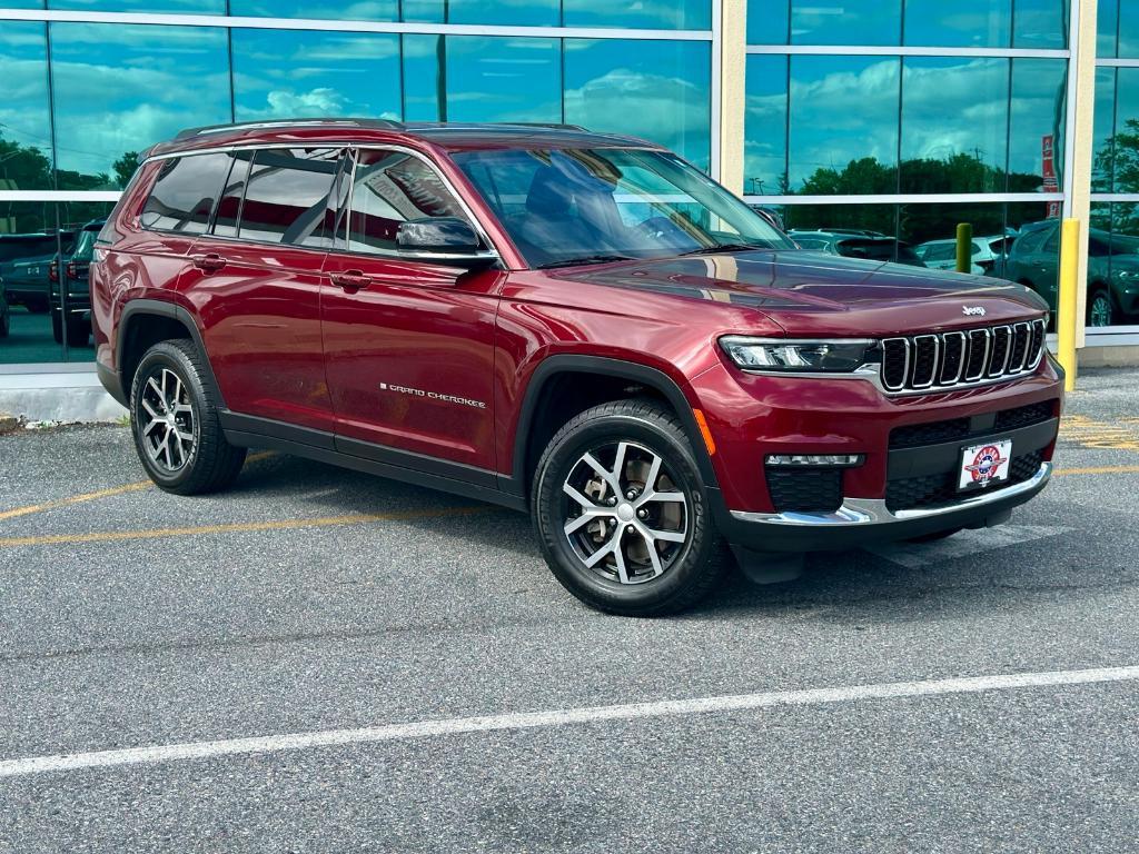used 2023 Jeep Grand Cherokee L car, priced at $29,995