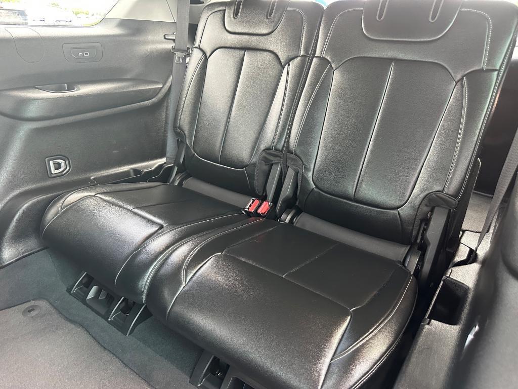 used 2023 Jeep Grand Cherokee L car, priced at $29,995