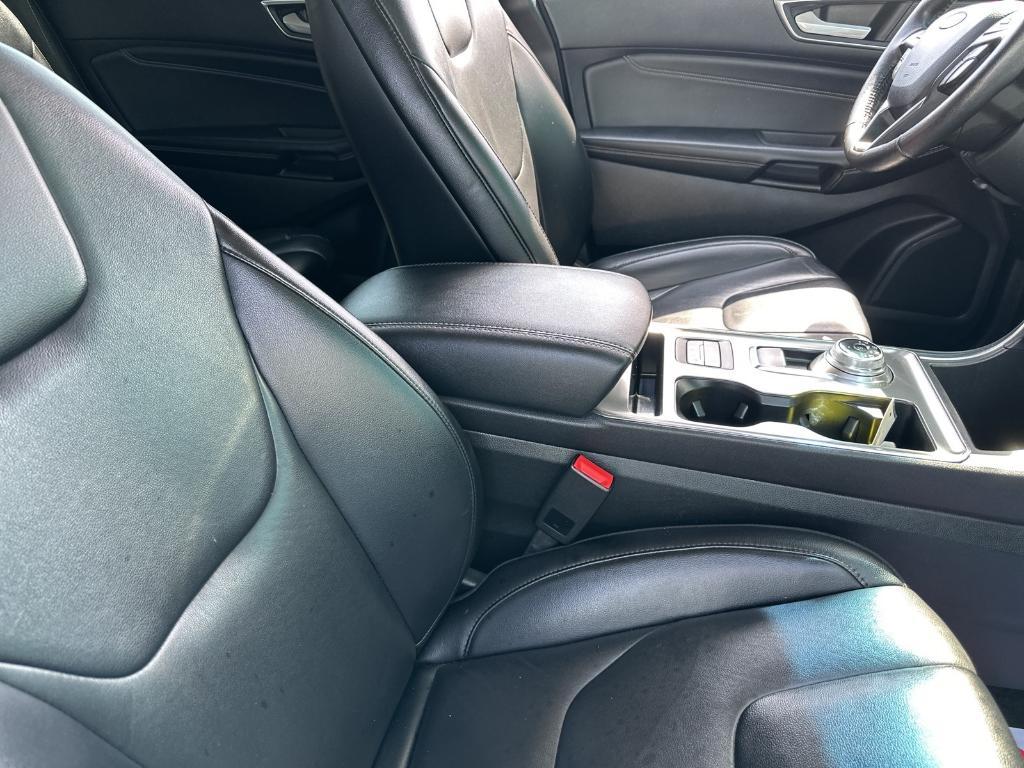 used 2022 Ford Edge car, priced at $22,679