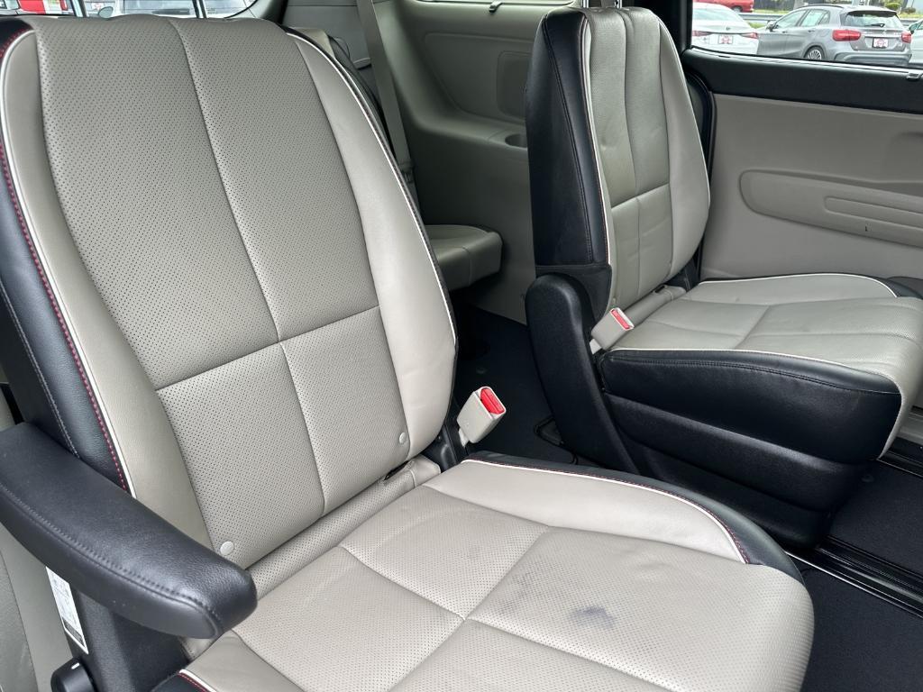 used 2020 Kia Sedona car, priced at $23,979