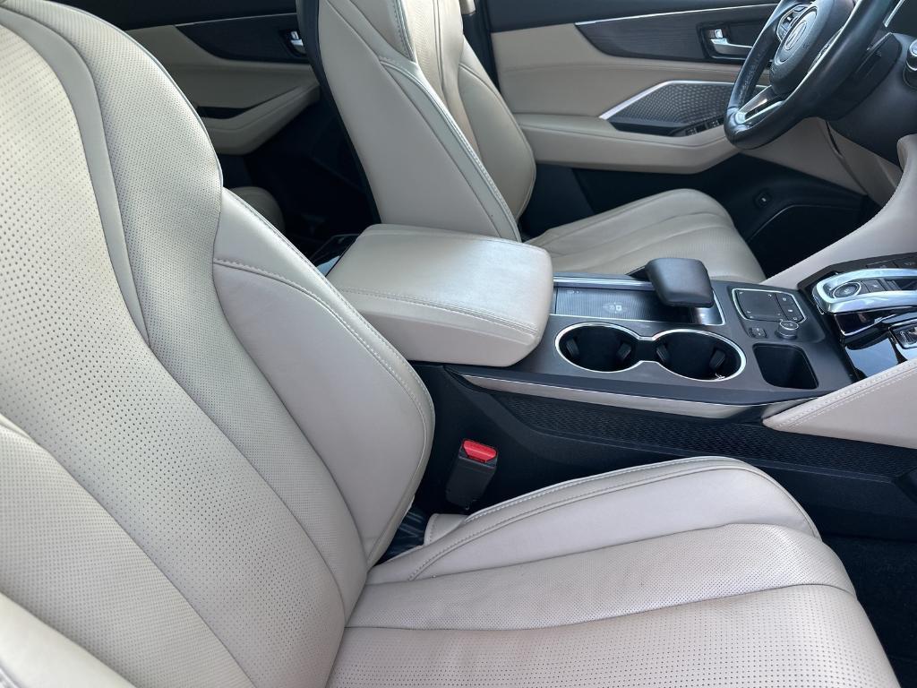 used 2022 Acura MDX car, priced at $41,979