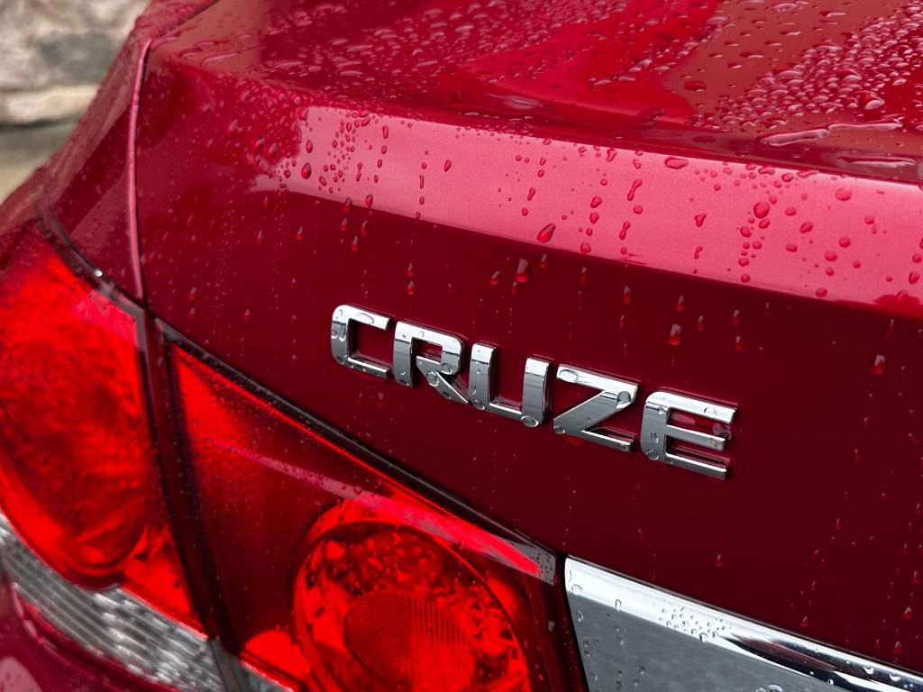 used 2014 Chevrolet Cruze car, priced at $8,997