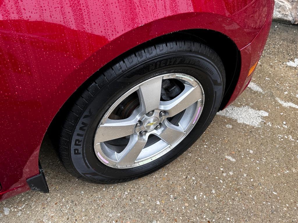 used 2014 Chevrolet Cruze car, priced at $8,997