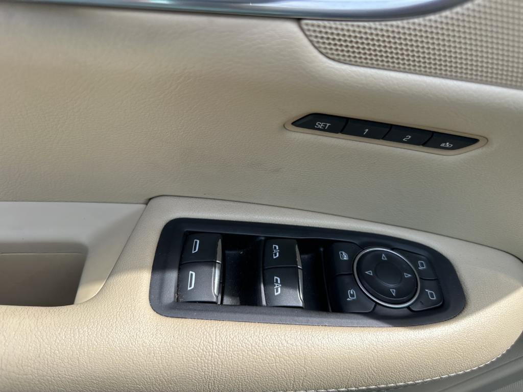 used 2018 Cadillac XT5 car, priced at $23,991