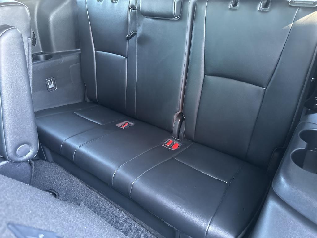 used 2023 Toyota Highlander car, priced at $38,379