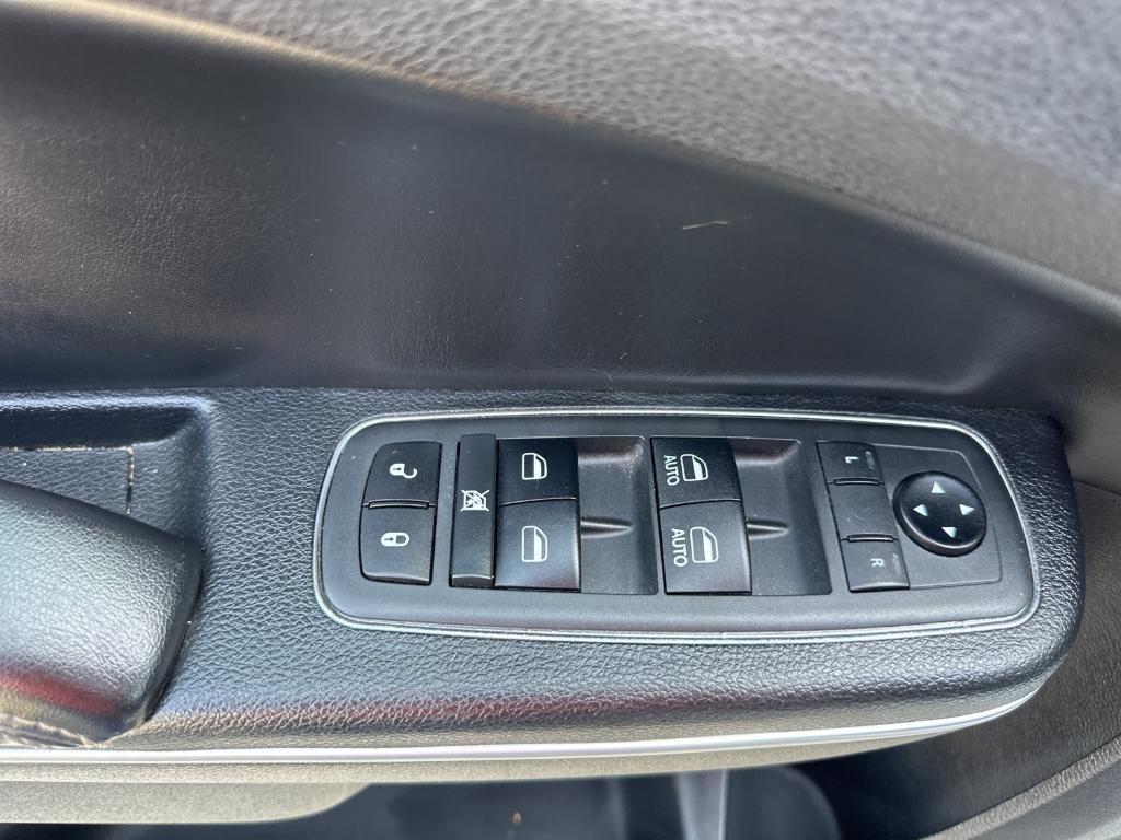 used 2019 Chrysler 300 car, priced at $16,991
