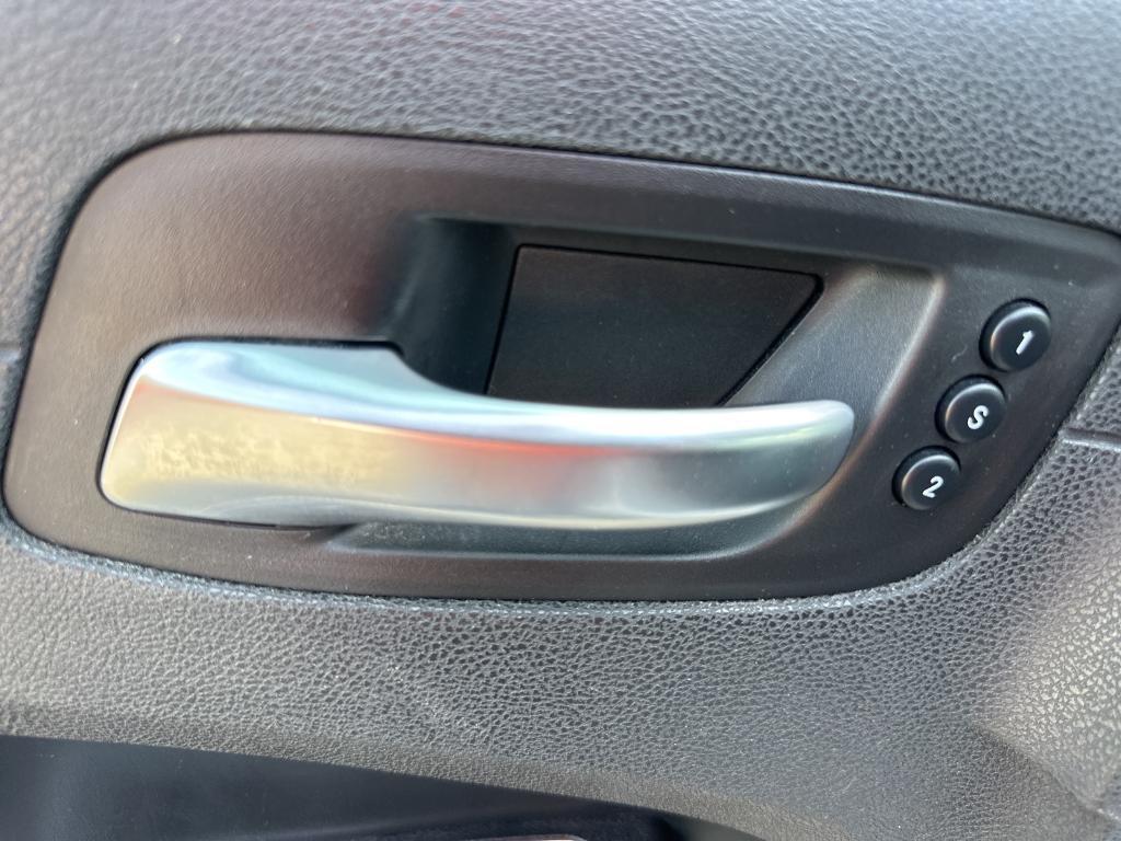 used 2019 Chrysler 300 car, priced at $16,991