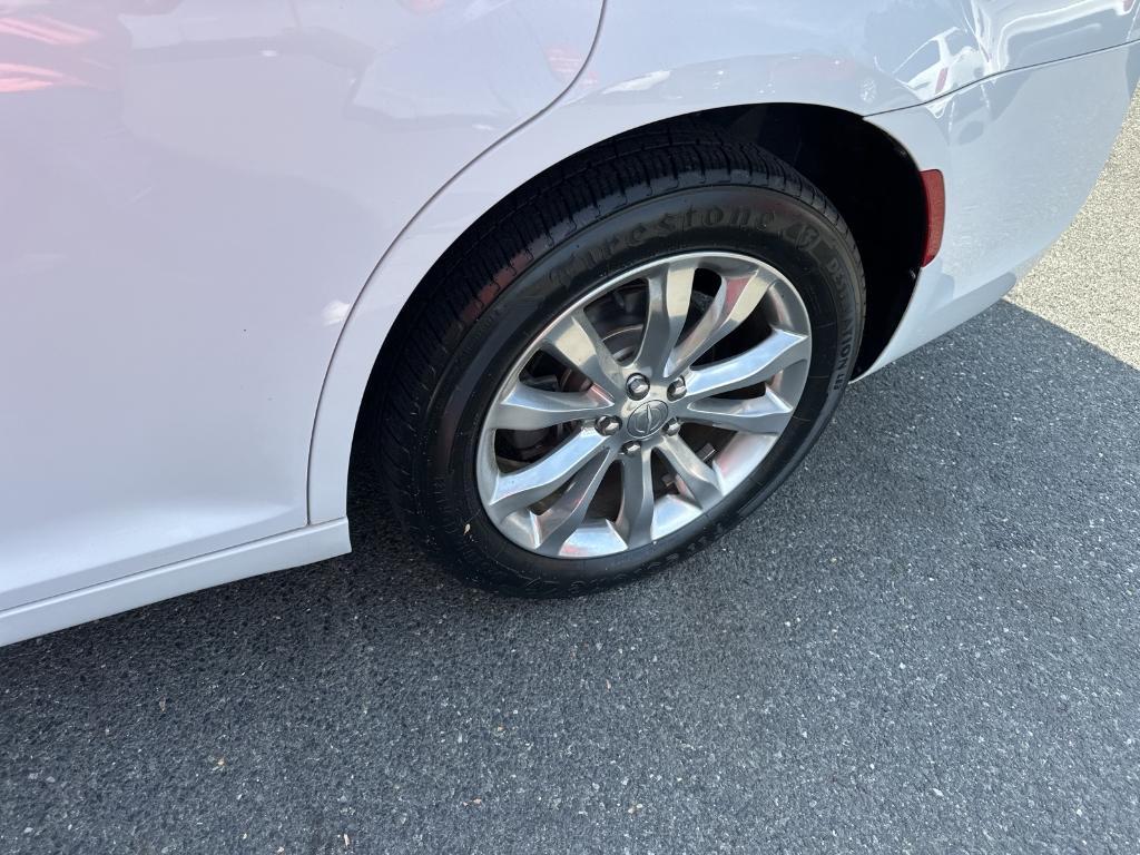 used 2019 Chrysler 300 car, priced at $16,991