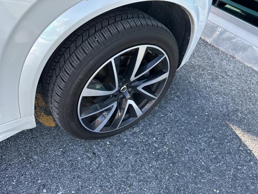 used 2021 Volvo XC90 car, priced at $32,779