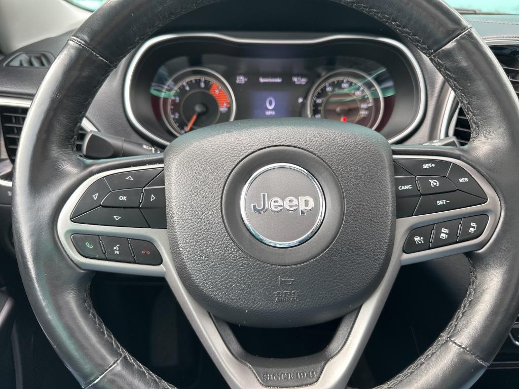 used 2019 Jeep Cherokee car, priced at $20,979