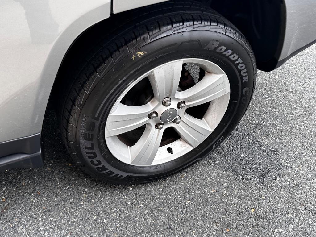 used 2016 Jeep Compass car, priced at $11,991