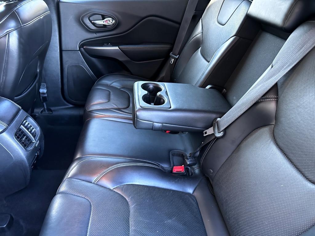 used 2019 Jeep Cherokee car, priced at $18,991