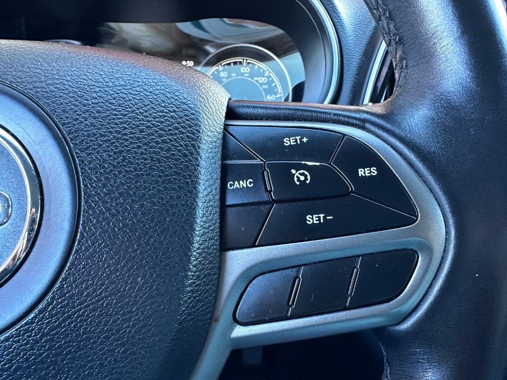 used 2019 Jeep Cherokee car, priced at $18,991