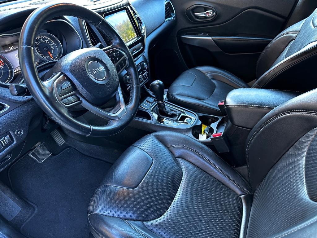 used 2019 Jeep Cherokee car, priced at $18,991