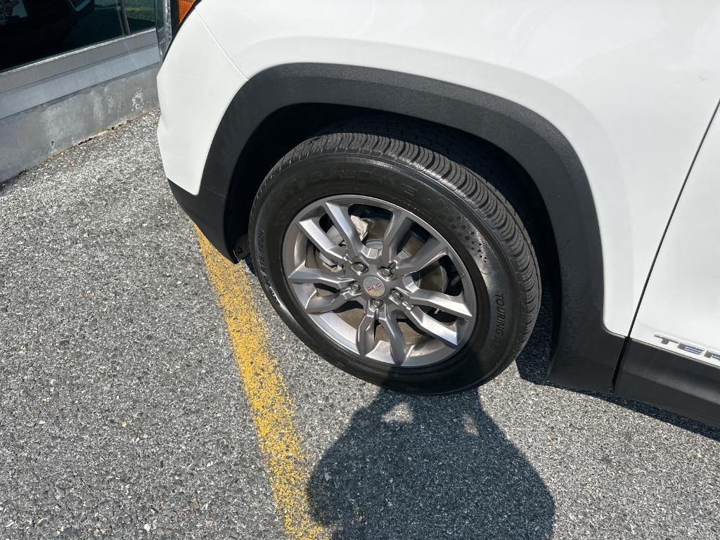 used 2022 GMC Terrain car, priced at $24,979