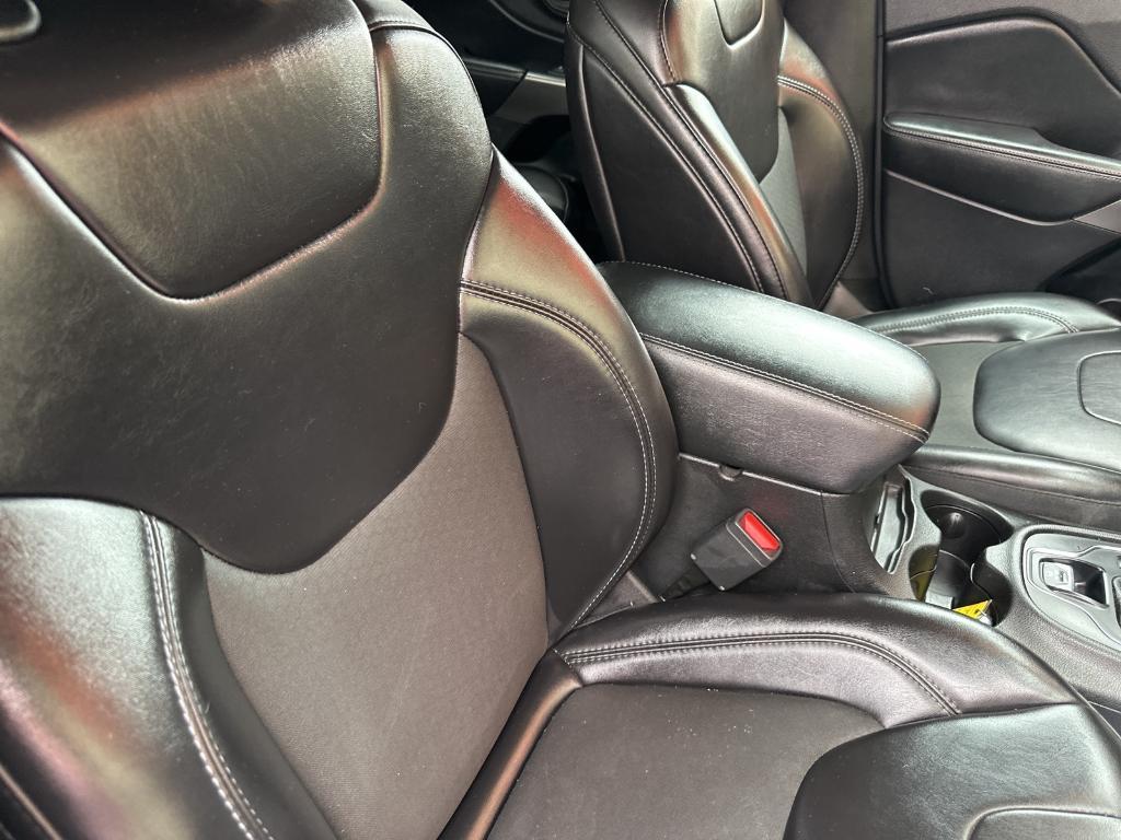used 2019 Jeep Cherokee car, priced at $16,991