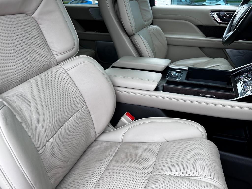 used 2019 Lincoln Navigator car, priced at $37,879