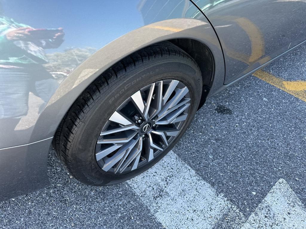 used 2023 Nissan Altima car, priced at $21,779