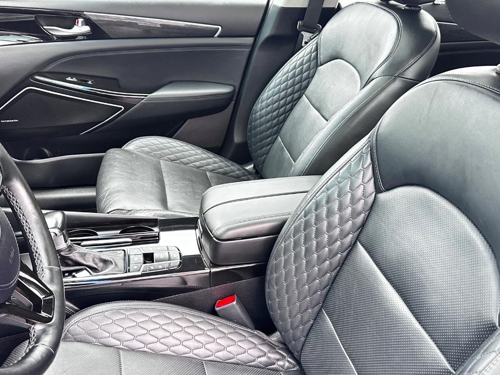 used 2018 Kia Cadenza car, priced at $24,779