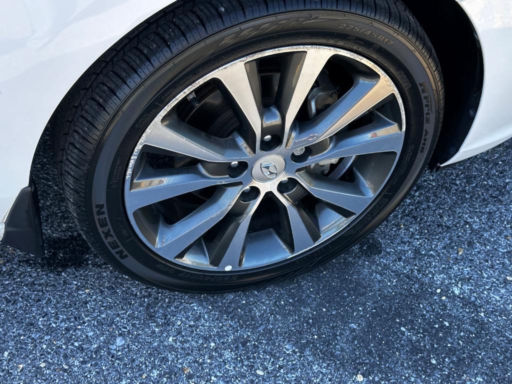 used 2018 Hyundai Elantra GT car, priced at $15,879