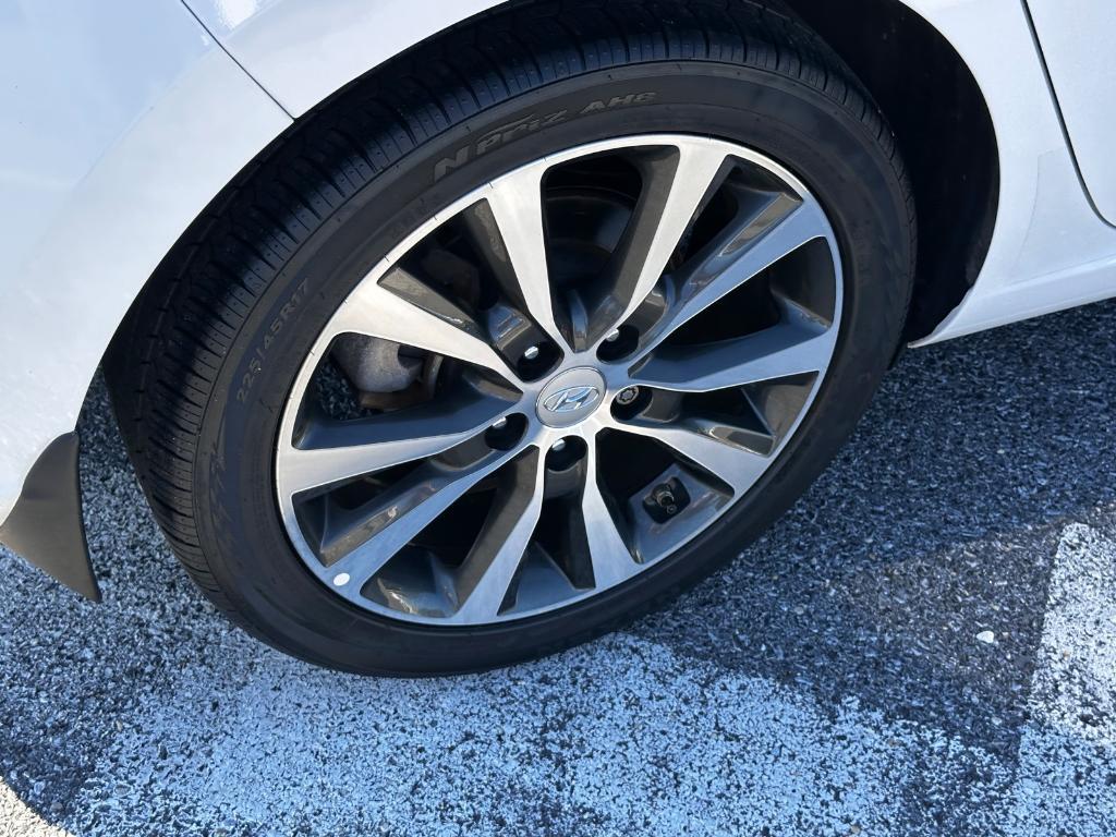 used 2018 Hyundai Elantra GT car, priced at $15,879