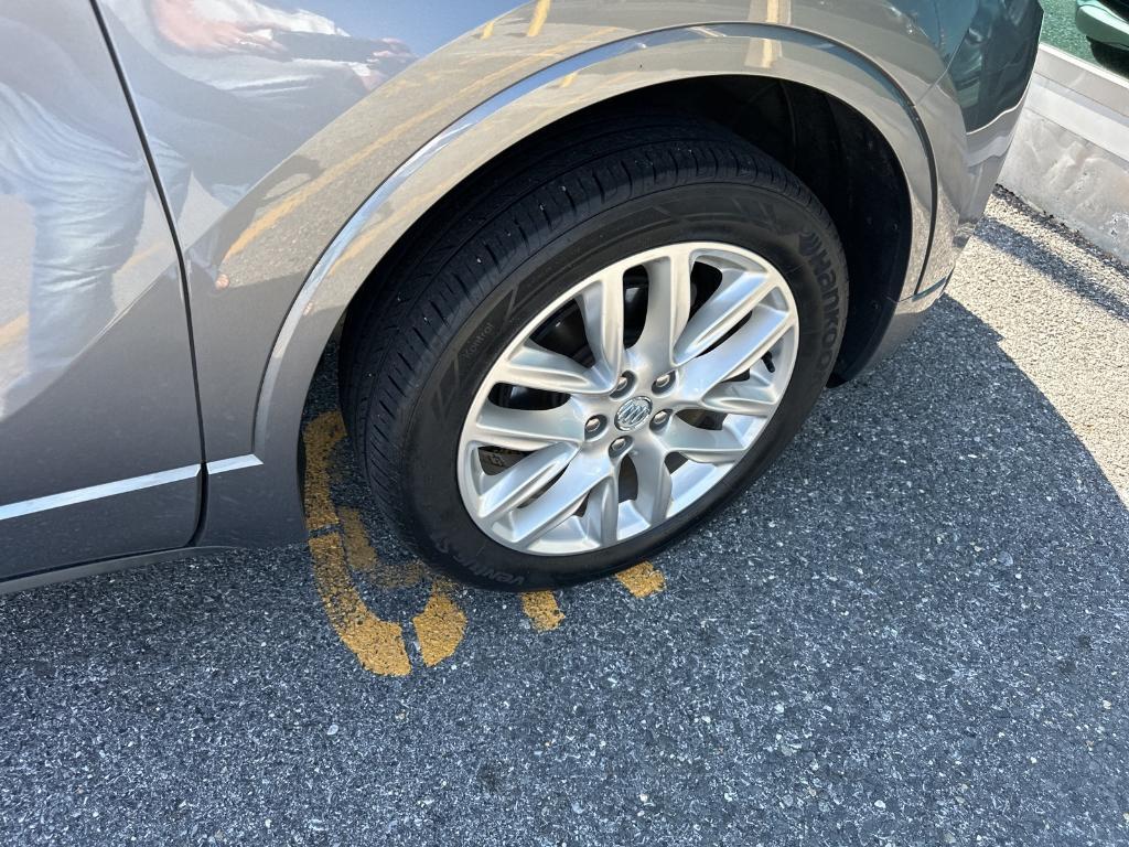 used 2020 Buick Envision car, priced at $22,879