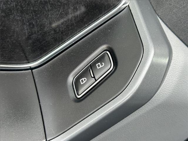used 2021 Ford F-150 car, priced at $31,995