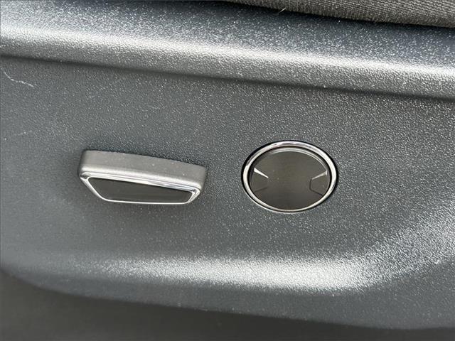 used 2021 Ford F-150 car, priced at $31,995