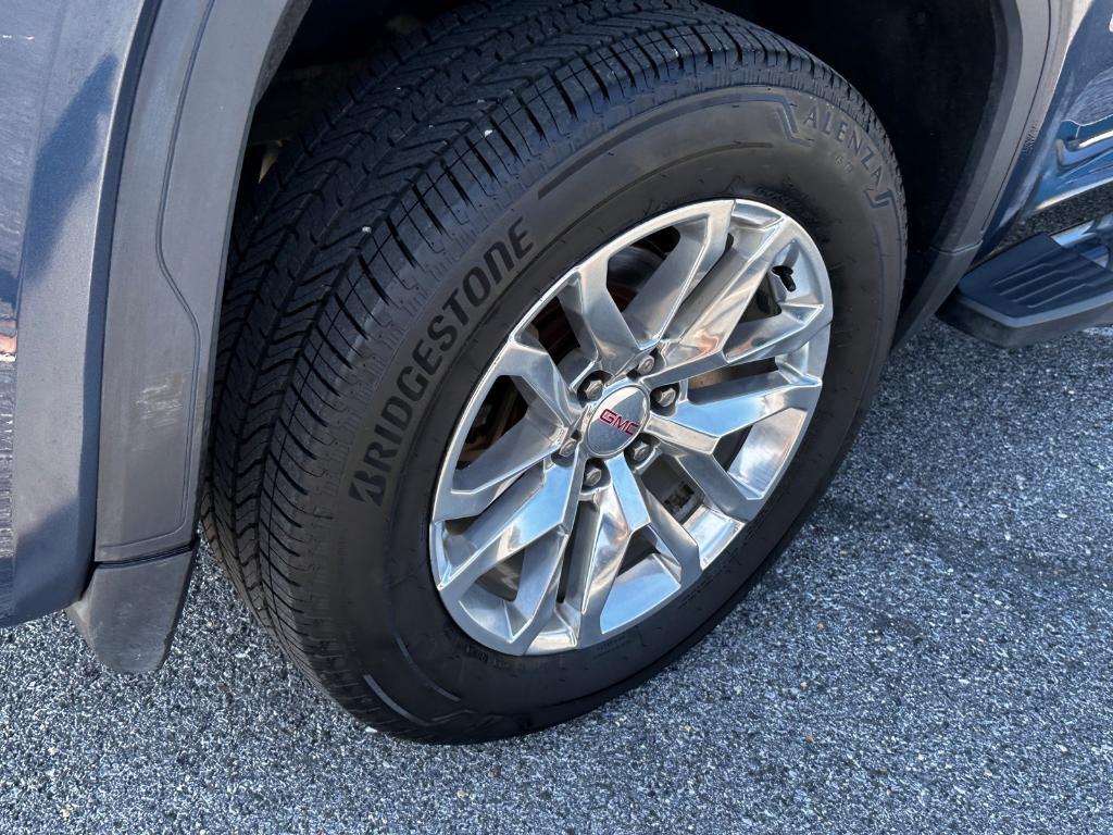 used 2020 GMC Sierra 1500 car, priced at $32,979