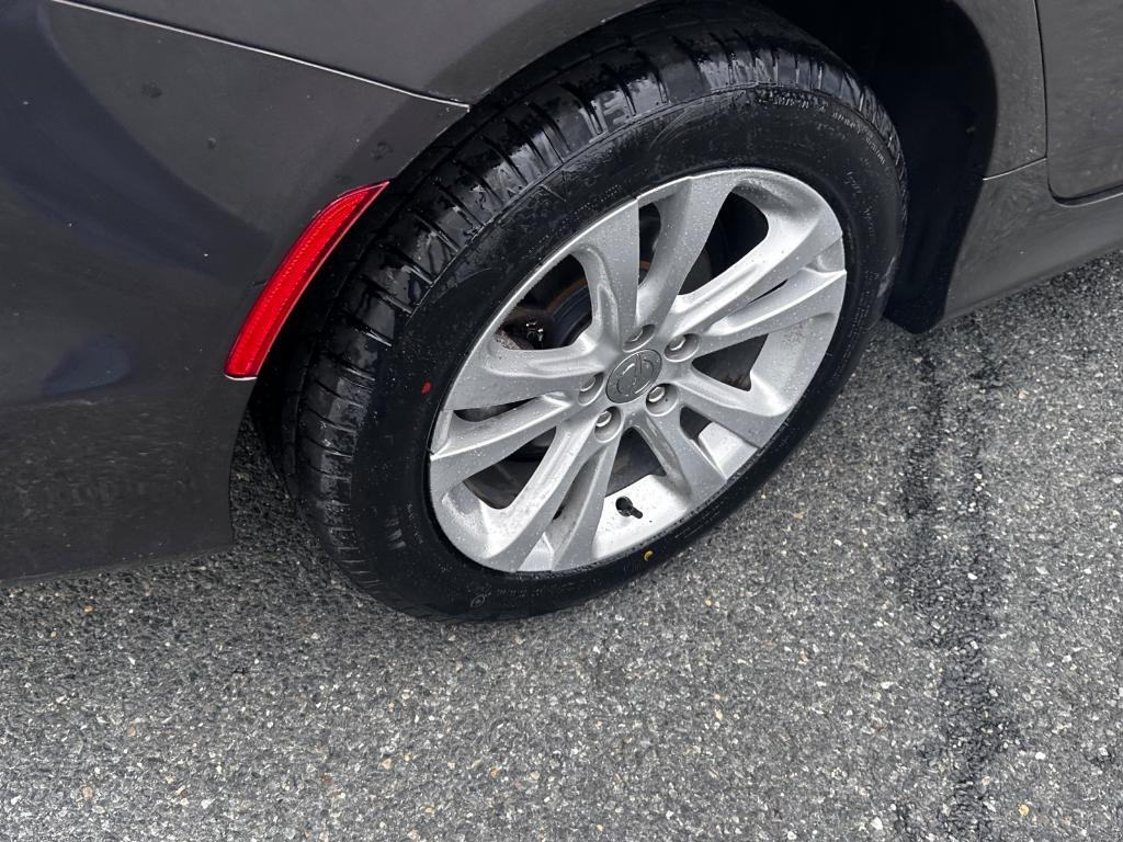 used 2015 Chrysler 200 car, priced at $12,892
