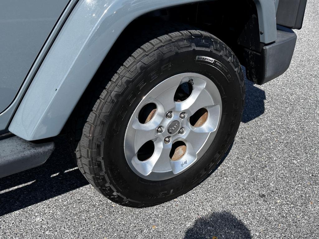 used 2014 Jeep Wrangler Unlimited car, priced at $18,879