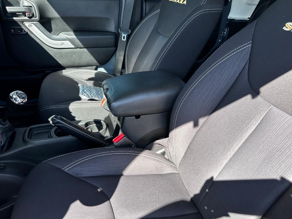 used 2014 Jeep Wrangler Unlimited car, priced at $18,879