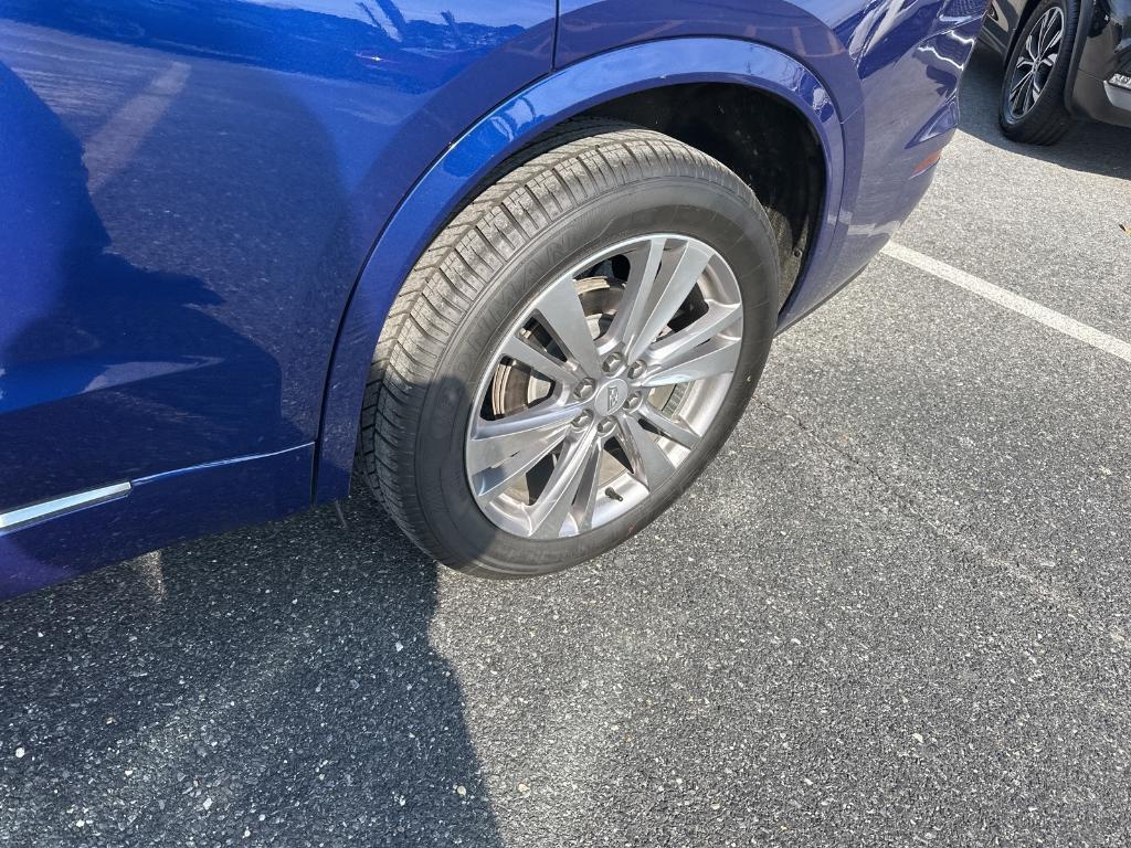used 2023 Cadillac XT6 car, priced at $37,979
