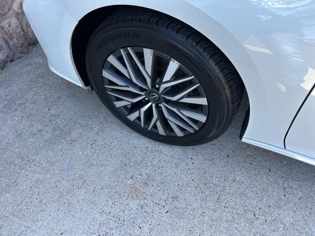 used 2023 Nissan Altima car, priced at $23,991