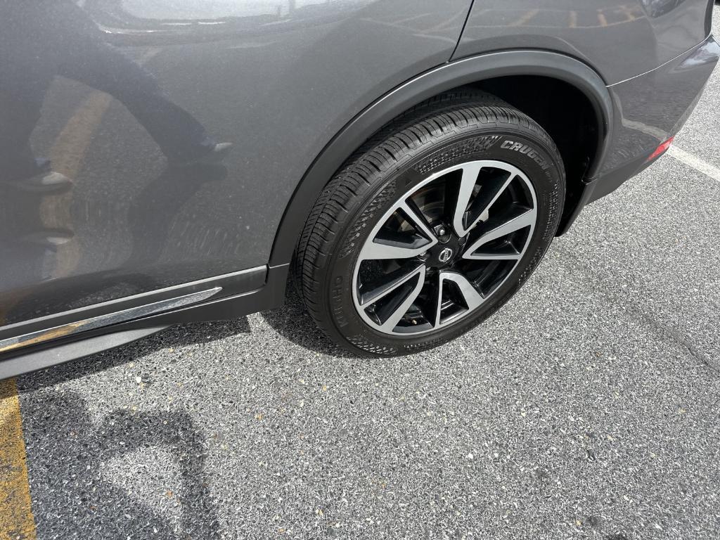 used 2020 Nissan Rogue car, priced at $23,879