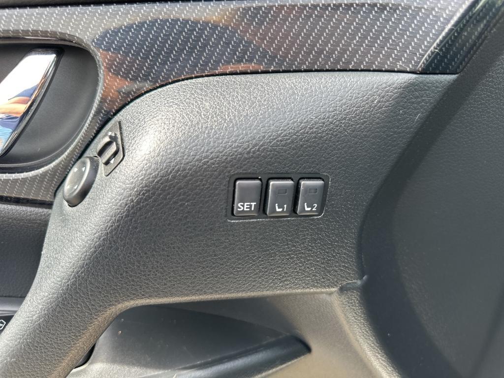 used 2020 Nissan Rogue car, priced at $23,879
