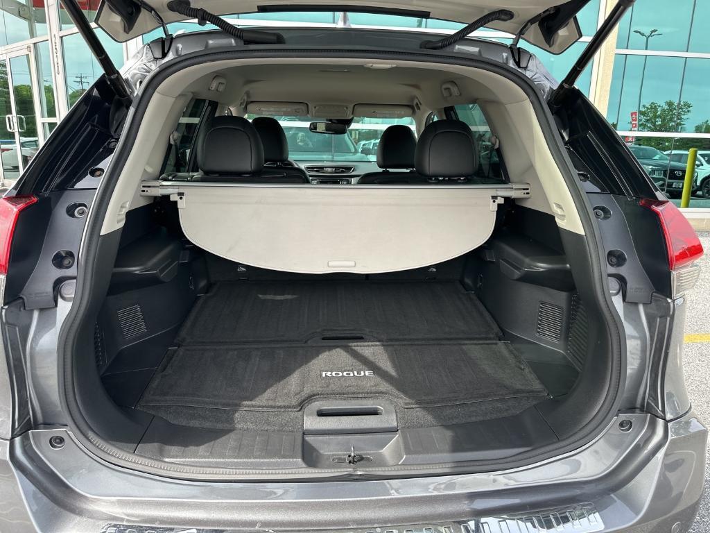 used 2020 Nissan Rogue car, priced at $23,879