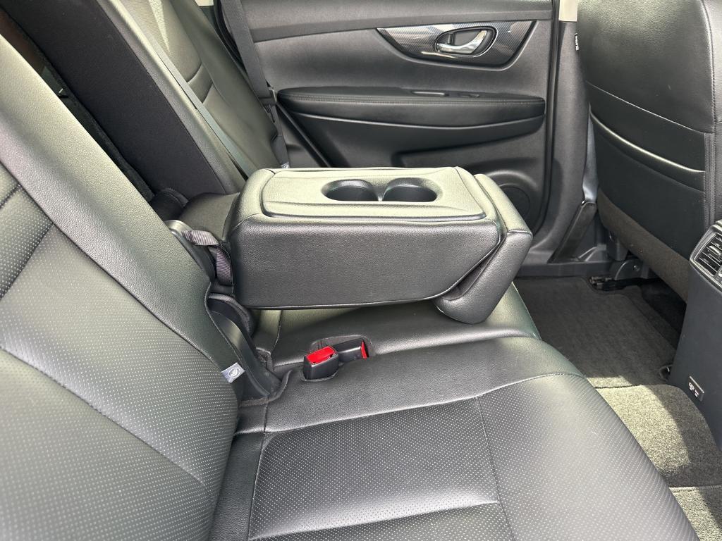 used 2020 Nissan Rogue car, priced at $23,879
