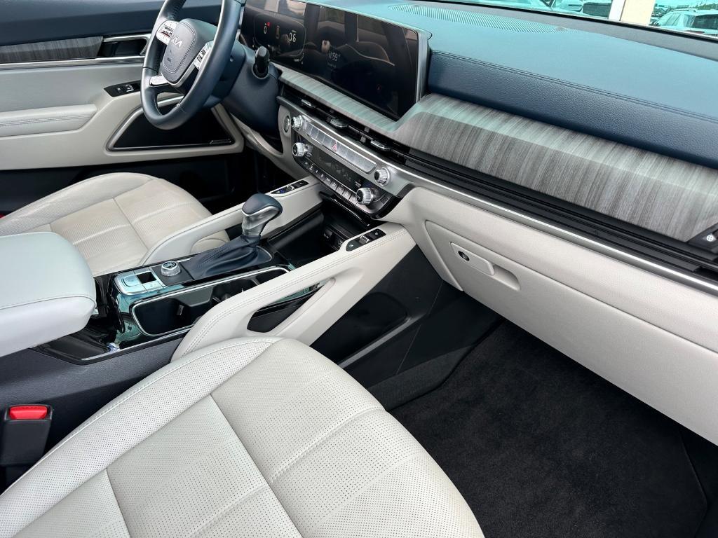 used 2024 Kia Telluride car, priced at $39,779
