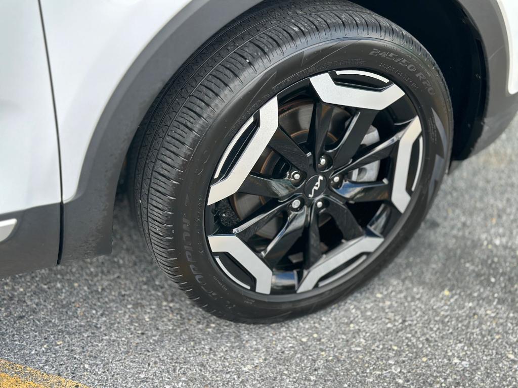 used 2024 Kia Telluride car, priced at $39,779