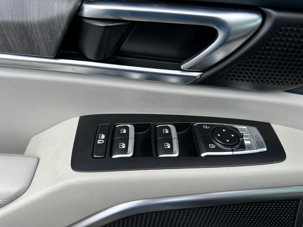used 2024 Kia Telluride car, priced at $39,779