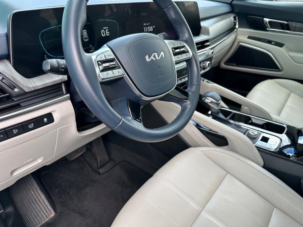 used 2024 Kia Telluride car, priced at $39,779