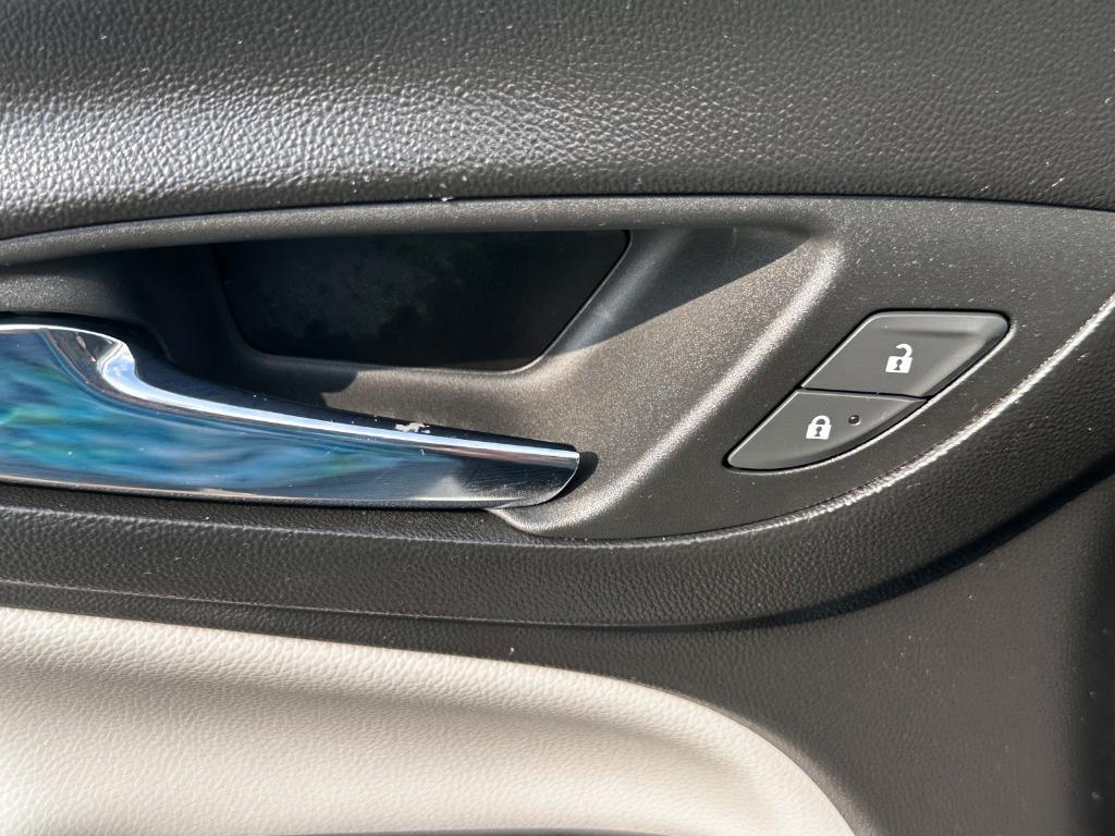 used 2019 Chevrolet Equinox car, priced at $15,979