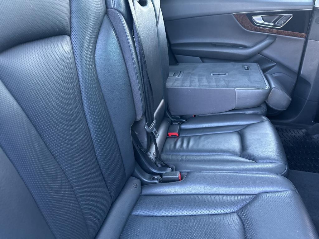 used 2018 Audi Q7 car, priced at $21,979