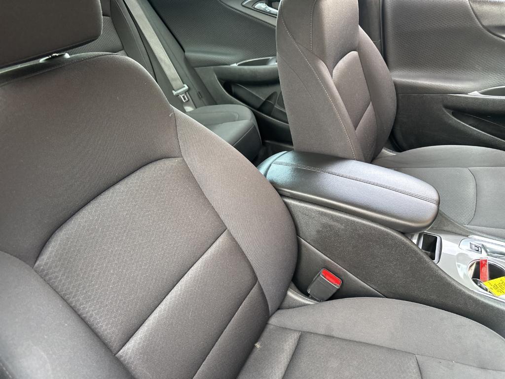 used 2023 Chevrolet Malibu car