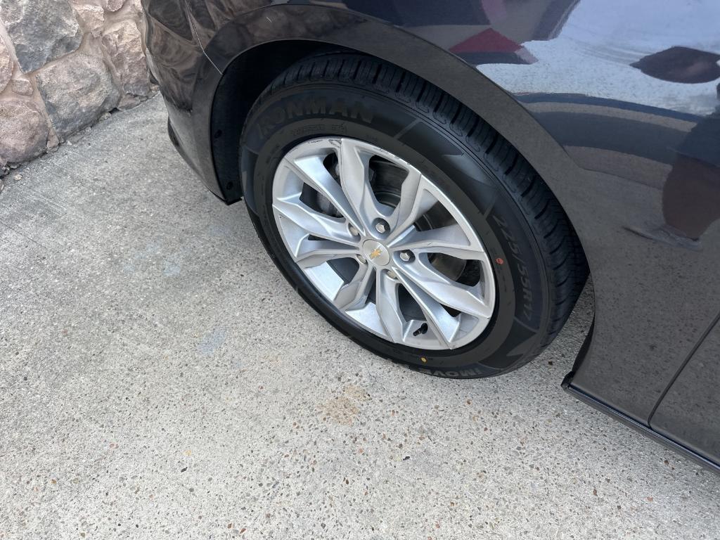 used 2023 Chevrolet Malibu car